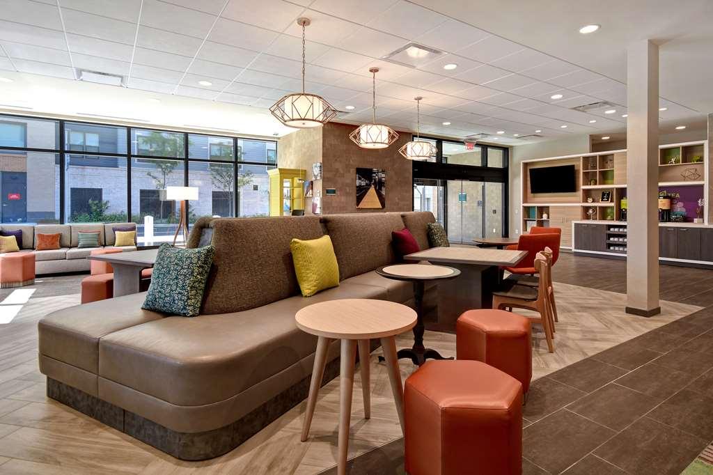 Home2 Suites By Hilton Boston South Bay Interior photo