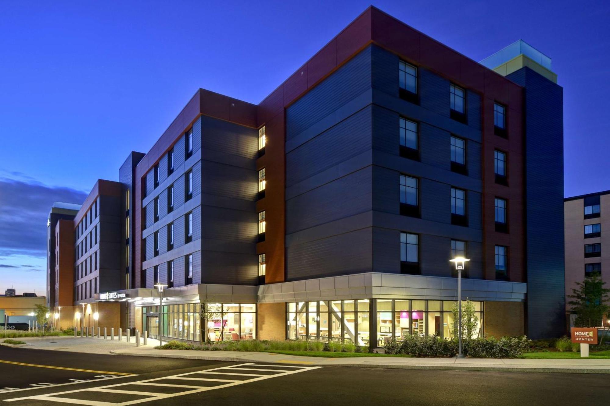 Home2 Suites By Hilton Boston South Bay Exterior photo